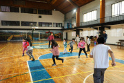 Niñas y Niños del centro comunitario KyD participaron de una jornada recreativa en la Cancha 4