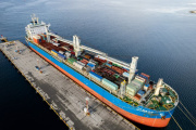 Arribó el barco con las 6200 toneladas de equipamiento para la nueva usina