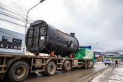 Operativo de traslado de la nueva usina con dispositivos de seguridad vial
