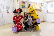 Gobierno acompañó y entregó presentes a niñas y niños internados en los hospitales