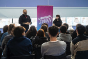 Delegados y delegadas de las instituciones educativas se reunieron para preparar el inicio de Ushuaia Joven 2026