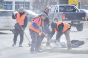 Se continúa con los trabajos para mitigar el polvo en suspensión en distintos sectores de Ushuaia