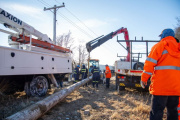 La provincia avanza con obras para llevar electricidad a más sectores de Tolhuin