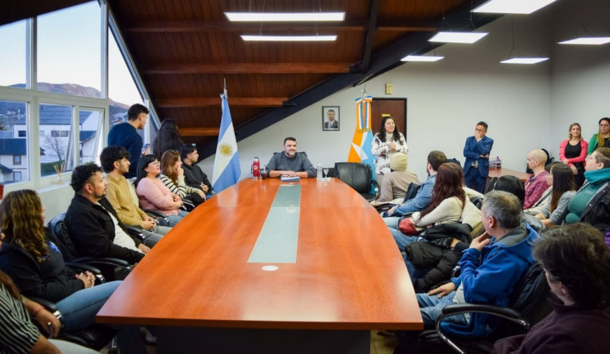 Fortalece el diálogo con trabajadores municipales