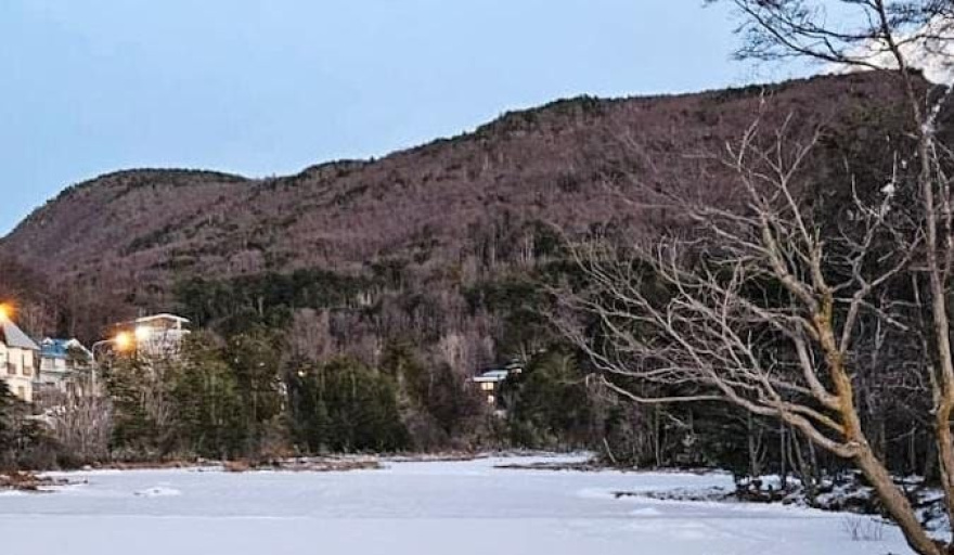 Informan a diario si la Laguna del Diablo está apta para patinar